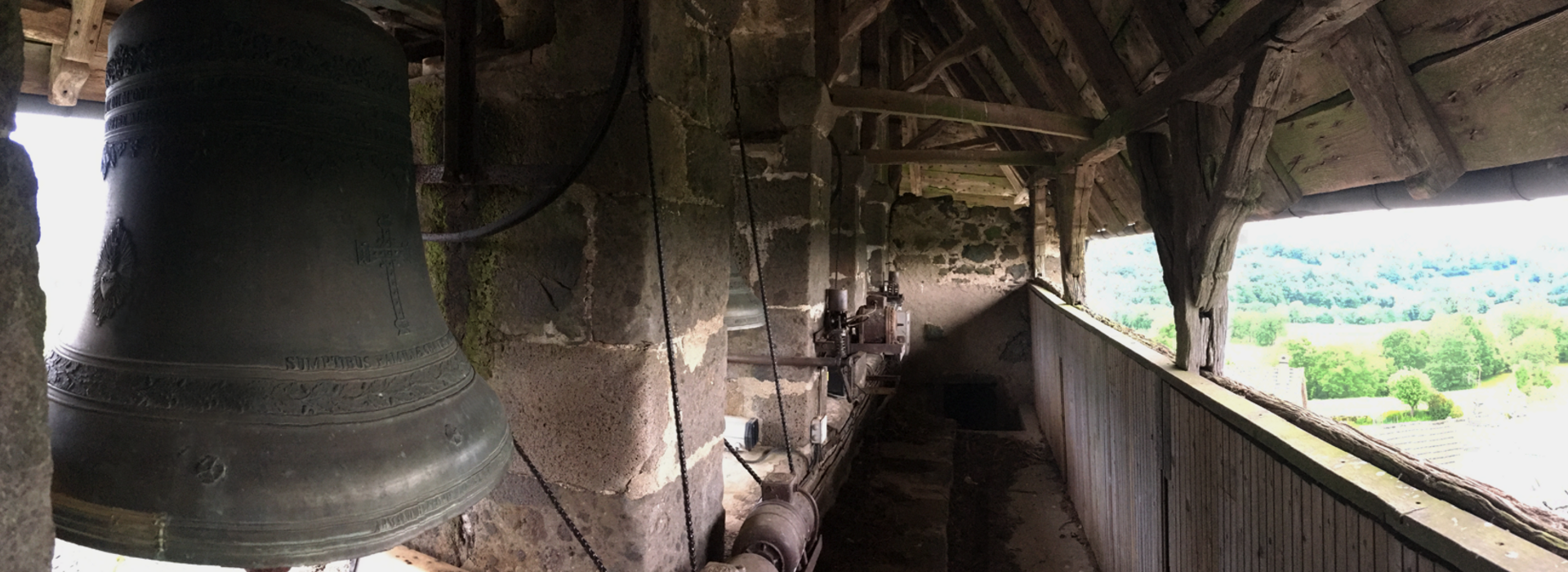 Accueil Commune de Saint Bonnet de Salers - Cantal 15